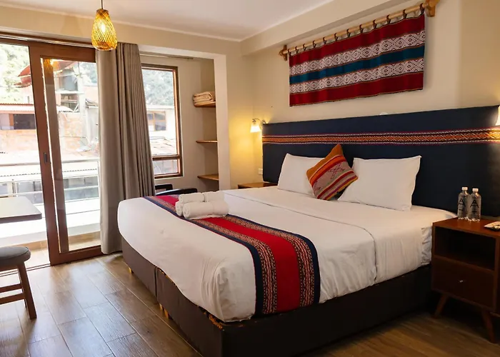 Rockrivers Plaza Hotel 3*