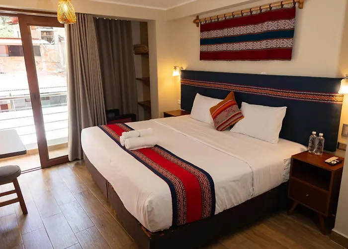 Hotel Rockrivers Plaza 3*